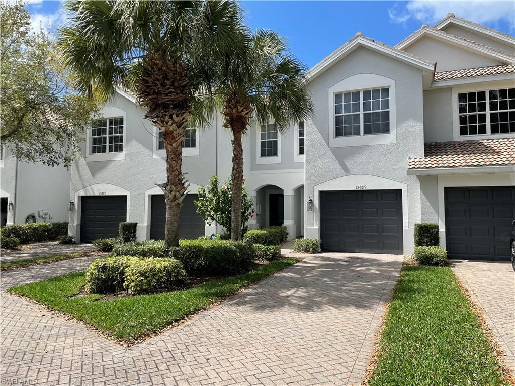 15889 Marcello CIR 72 NAPLES, FL 34110