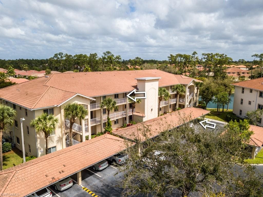 7831 Regal Heron CIR 303 NAPLES, FL 34104