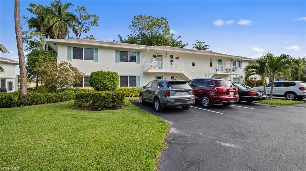 221 Quails Nest RD 4 NAPLES, FL 34112