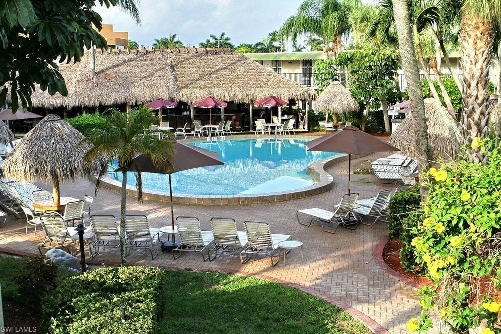 2555 Tamiami TRL N 264 NAPLES, FL 34103