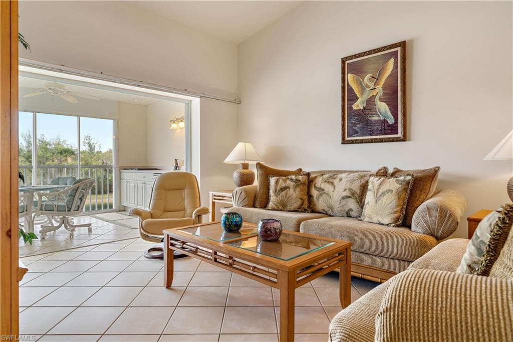 6820 Beach Resort DR 2502 (unit 2) NAPLES, FL 34114