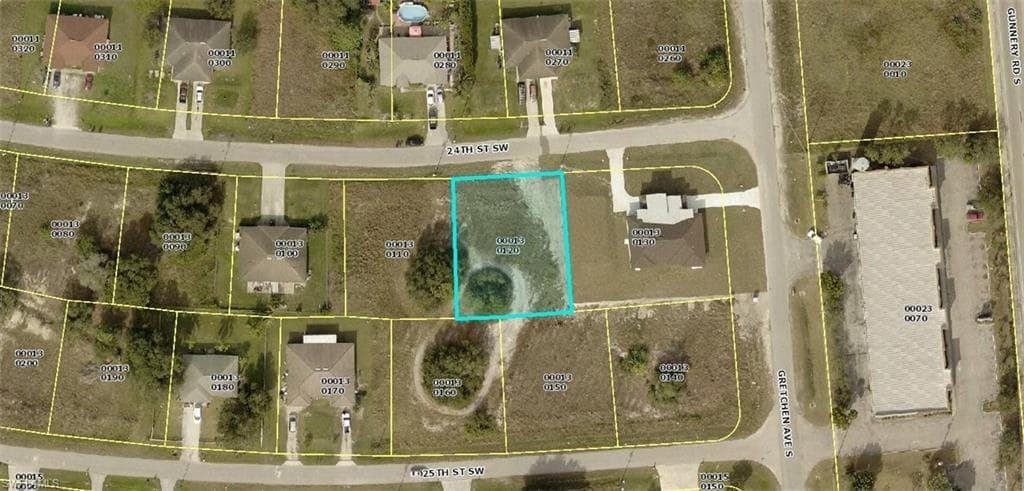 4405/4407 24th ST SW LEHIGH ACRES, FL 33973