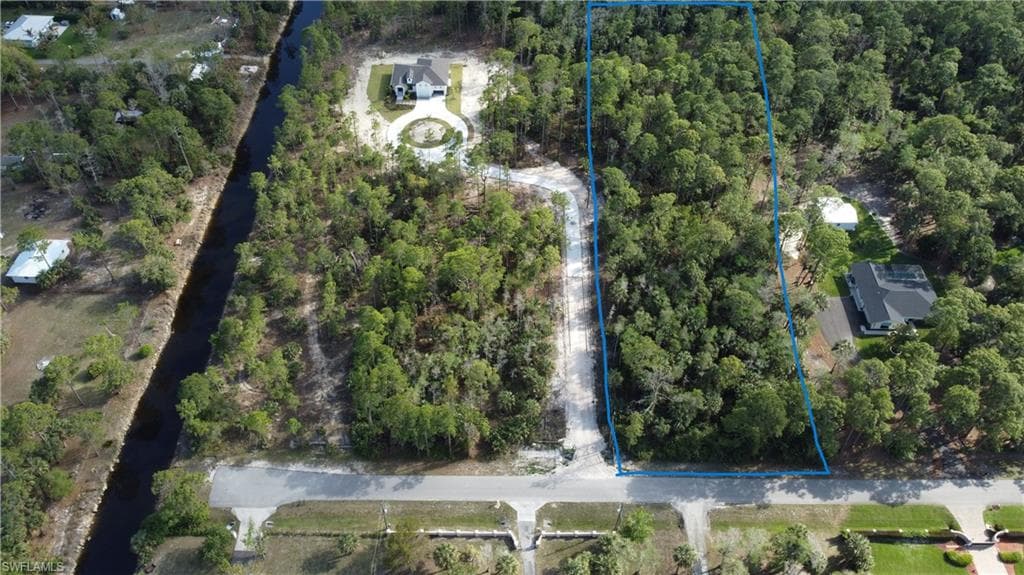 11th AVE SW NAPLES, FL 34117