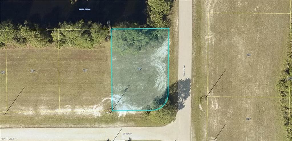 3601 NW 38th ST CAPE CORAL, FL 33993