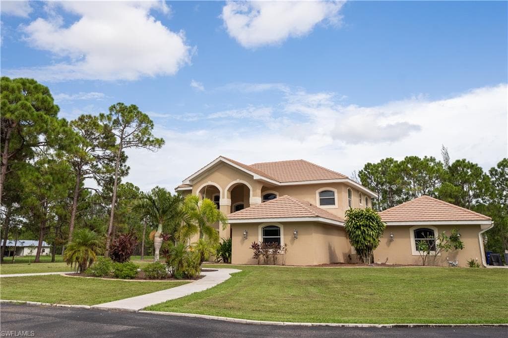 12781 Palmetto Pines DR CAPE CORAL, FL 33909