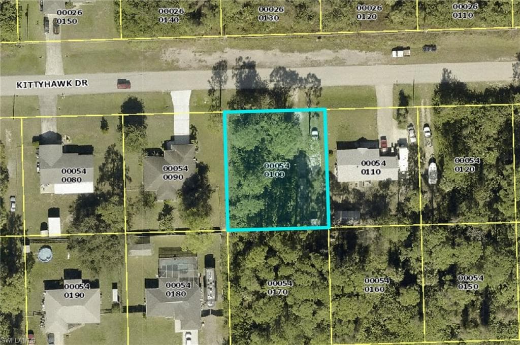 3717 Kittyhawk DR FORT MYERS, FL 33905