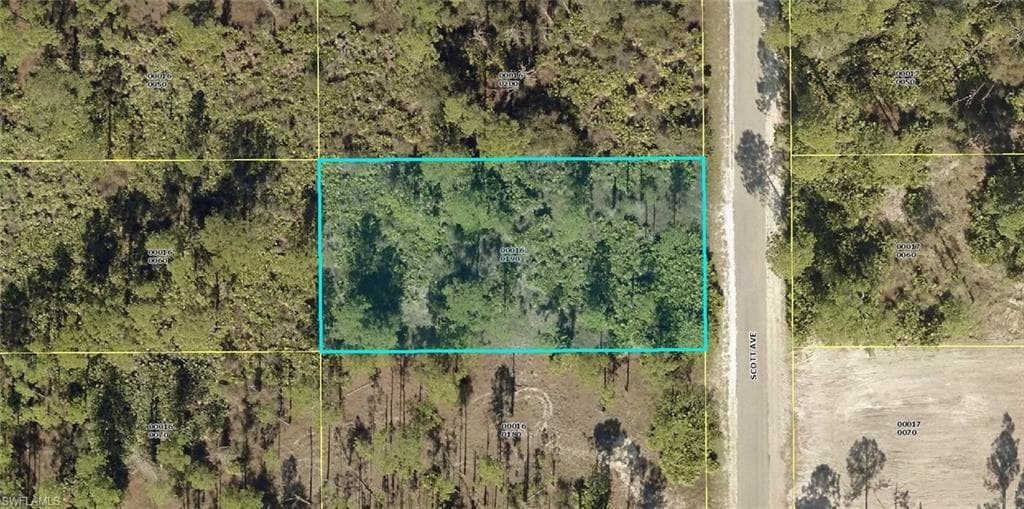 1313 Scott AVE LEHIGH ACRES, FL 33972