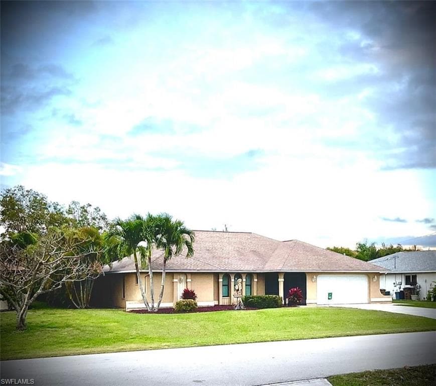609 SW 32nd TER CAPE CORAL, FL 33914