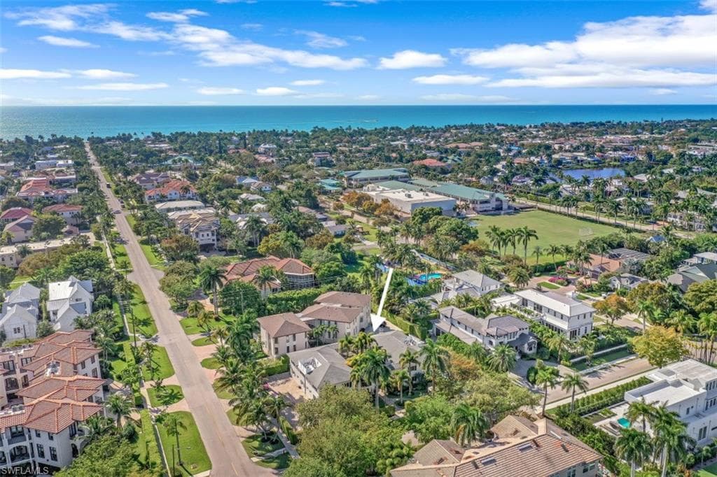 960 7th ST S 101 NAPLES, FL 34102