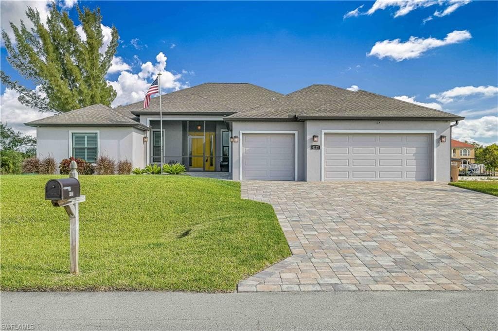 4127 NW 33rd ST CAPE CORAL, FL 33993