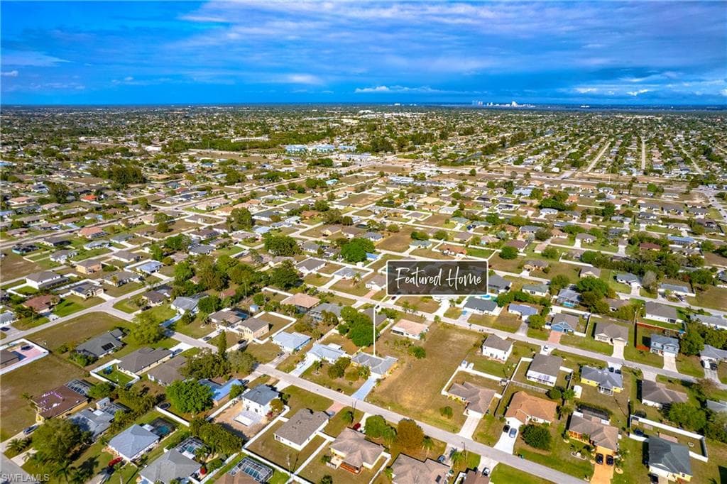 1729 SW 3rd PL CAPE CORAL, FL 33991