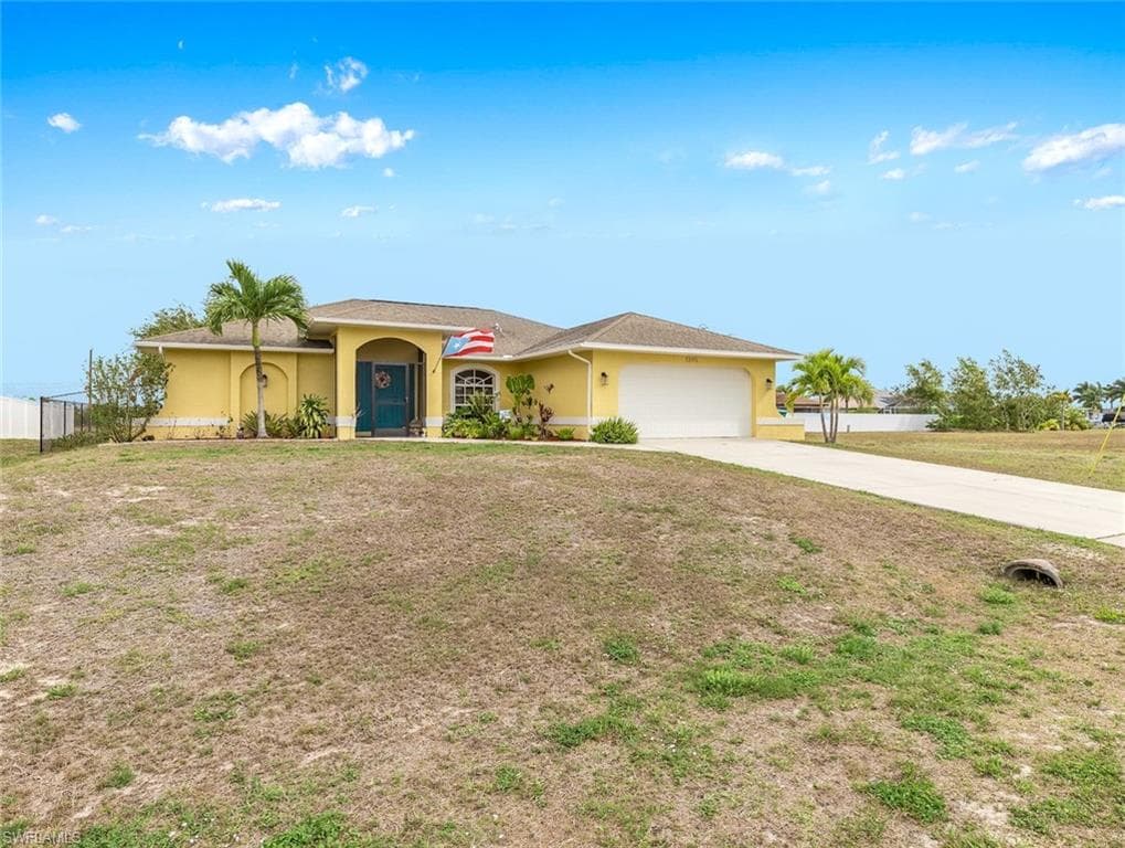 1305 NW 16th TER CAPE CORAL, FL 33993