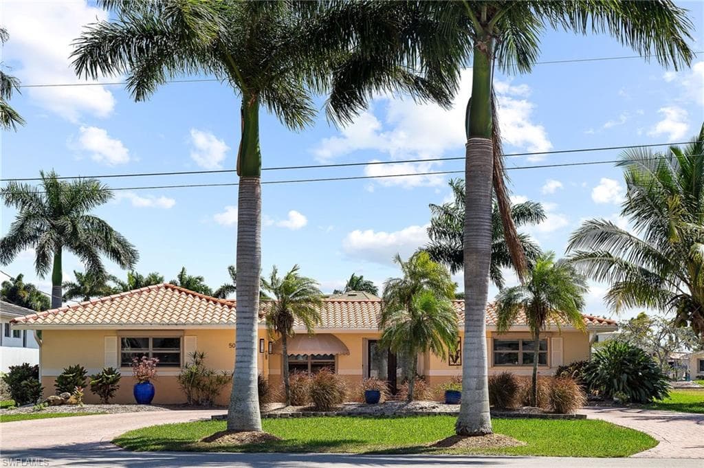 5081 Sorrento CT CAPE CORAL, FL 33904