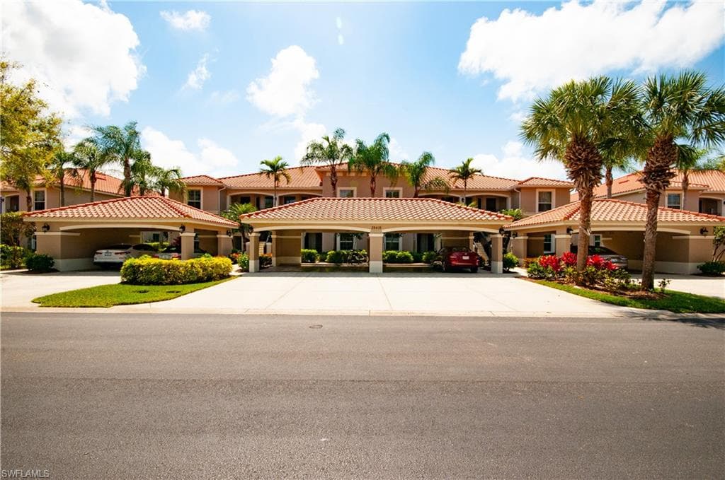 28418 Altessa WAY 104 BONITA SPRINGS, FL 34135