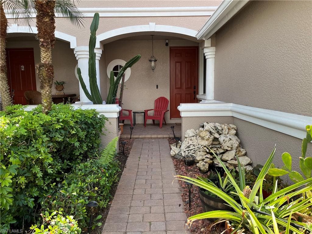 10016 Salina ST FORT MYERS, FL 33905