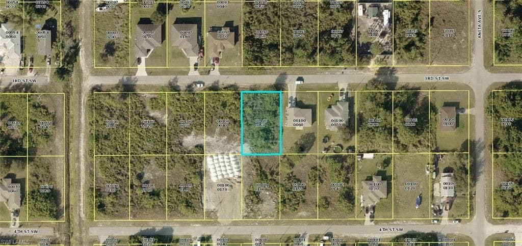 2611 3rd ST SW LEHIGH ACRES, FL 33976