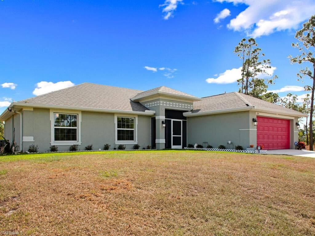 854 Arogon ST E LEHIGH ACRES, FL 33974