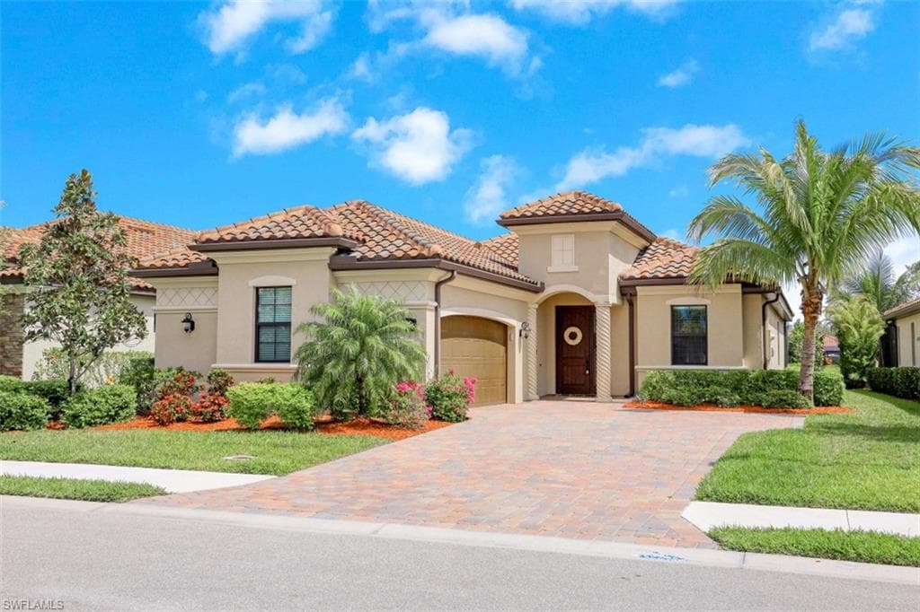 28661 Newtown CT BONITA SPRINGS, FL 34135