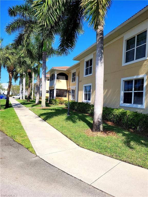 12515 Mcgregor BLVD 112 FORT MYERS, FL 33919