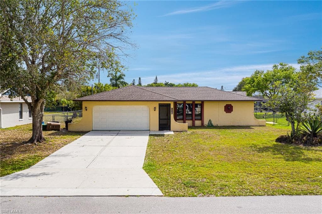 247 SE Santa Barbara PL CAPE CORAL, FL 33990