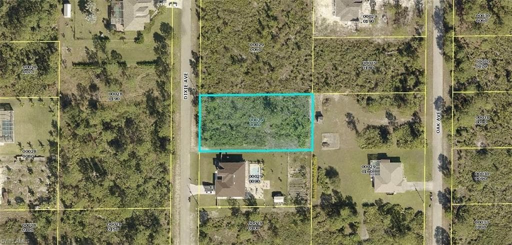 1408 Dixie AVE LEHIGH ACRES, FL 33972