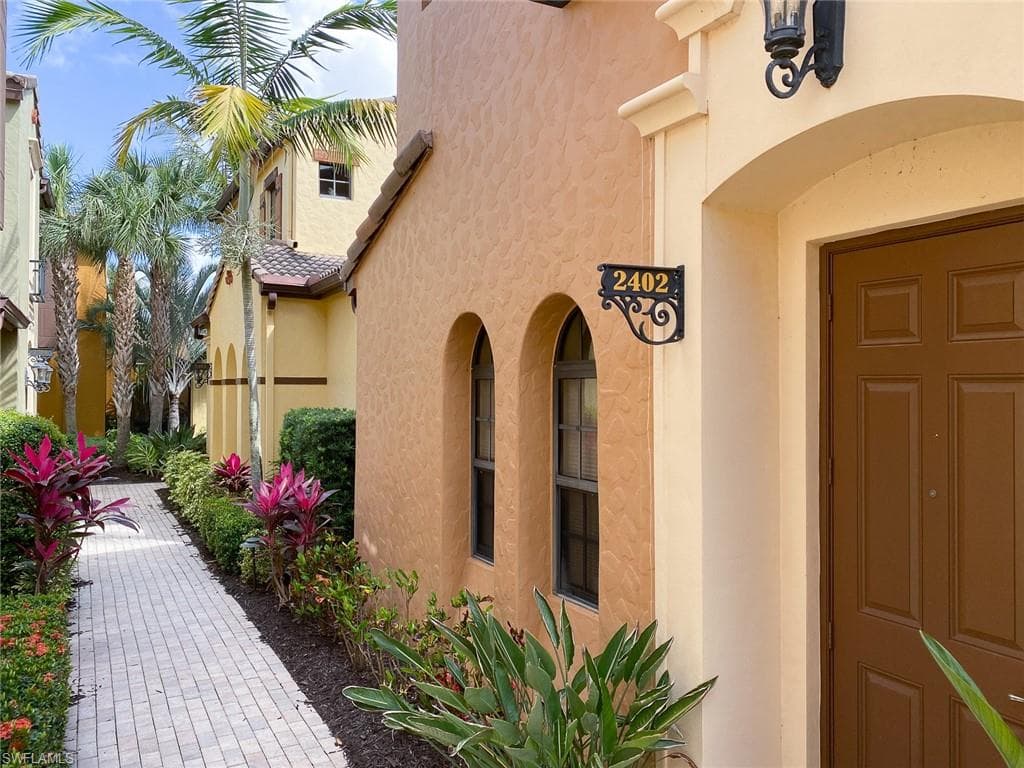 11980 Tulio WAY 2402 FORT MYERS, FL 33912