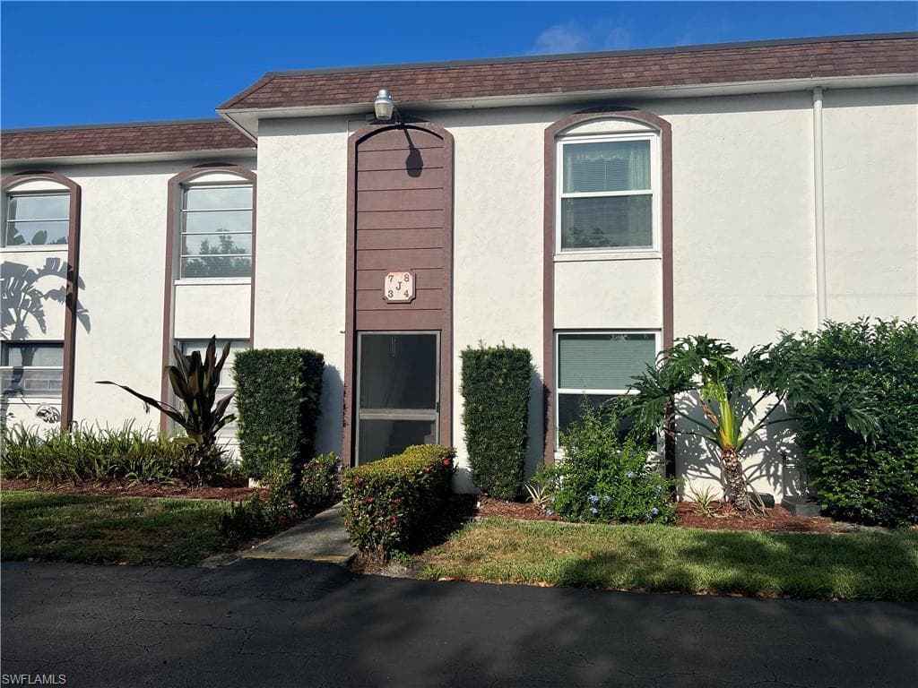 2828 Jackson ST J3 FORT MYERS, FL 33901