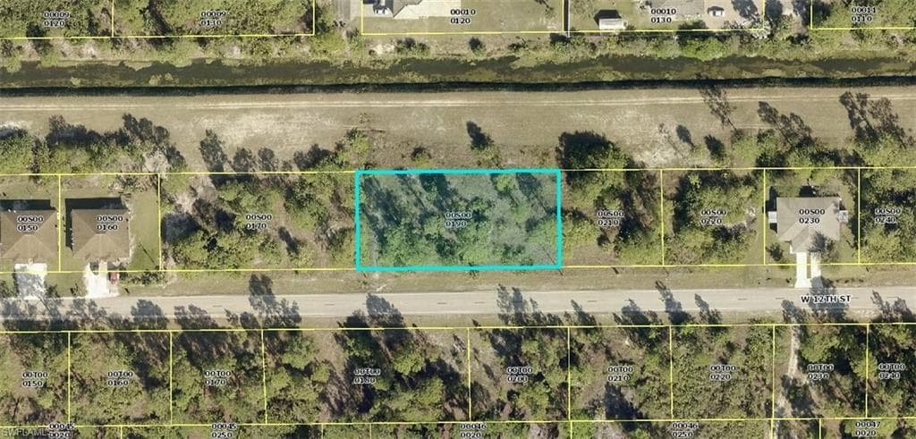 1312 W 12th ST LEHIGH ACRES, FL 33972