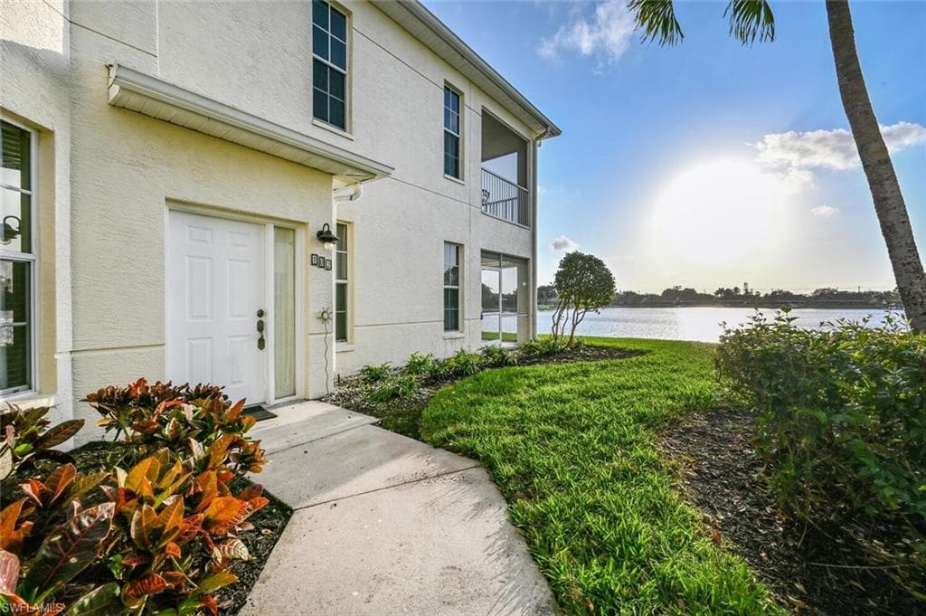 3260 W Crown Pointe BLVD 102 NAPLES, FL 34112