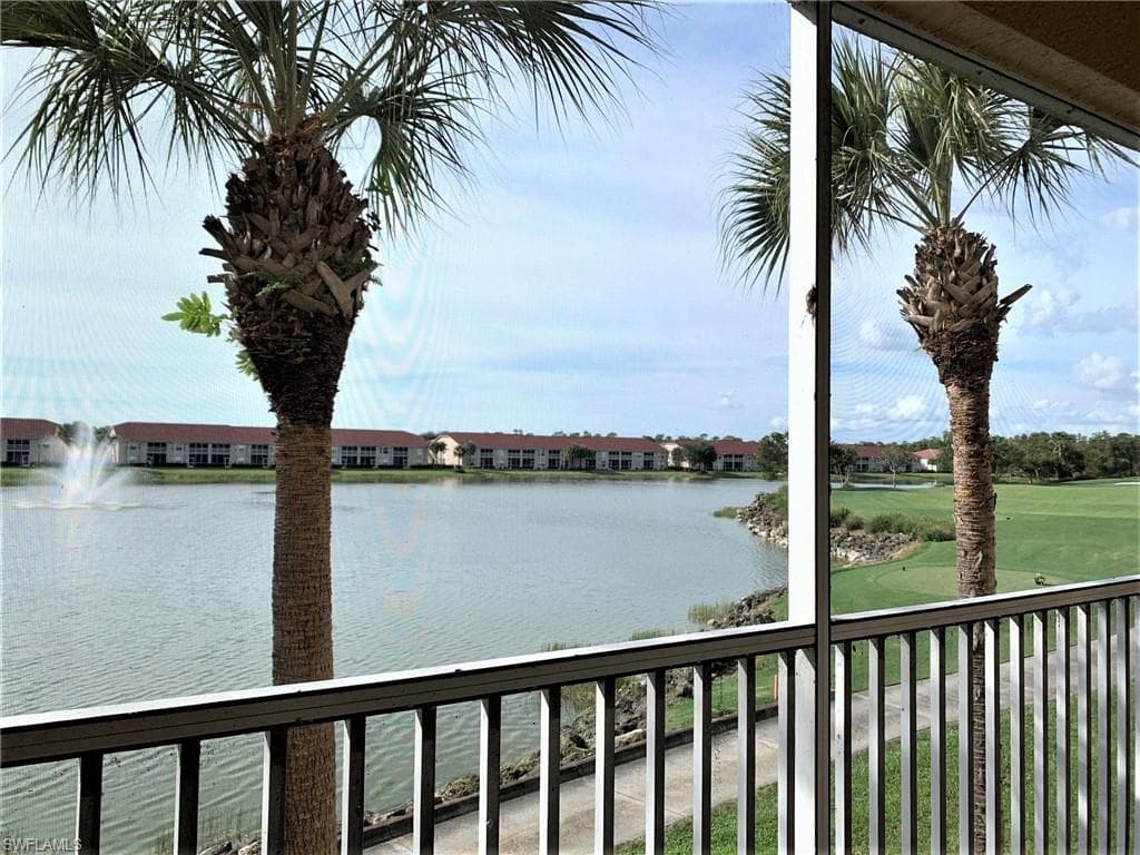 2730 Cypress Trace CIR 2827 NAPLES, FL 34119