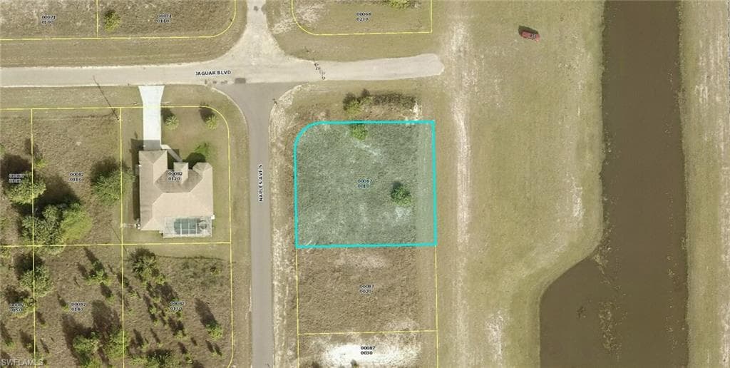 801 Naples AVE S LEHIGH ACRES, FL 33974