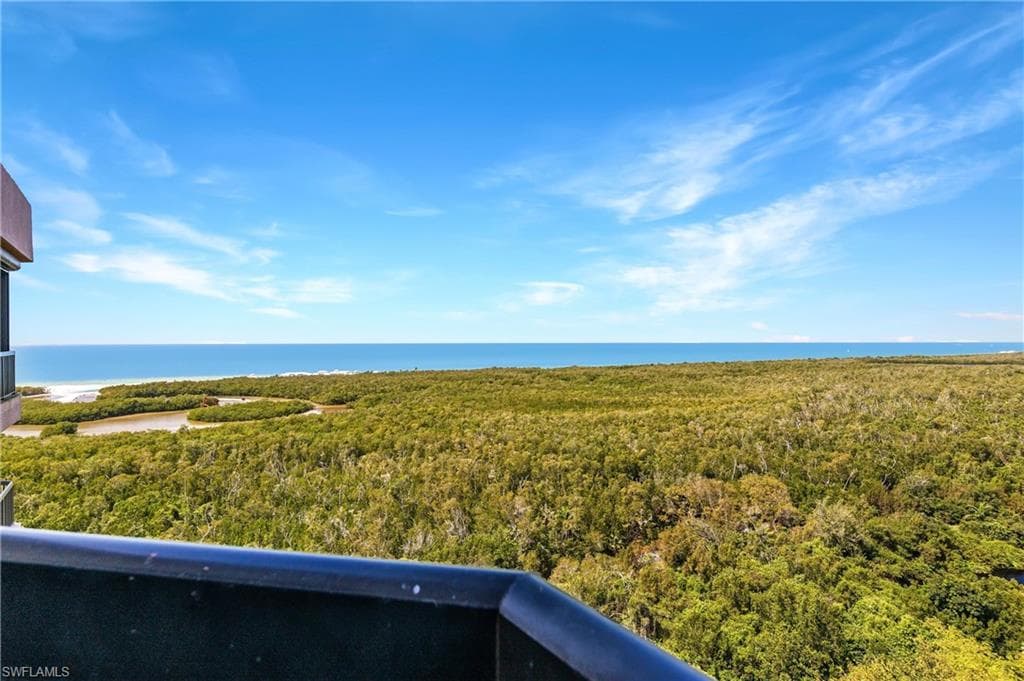 6075 Pelican Bay BLVD PH-C NAPLES, FL 34108