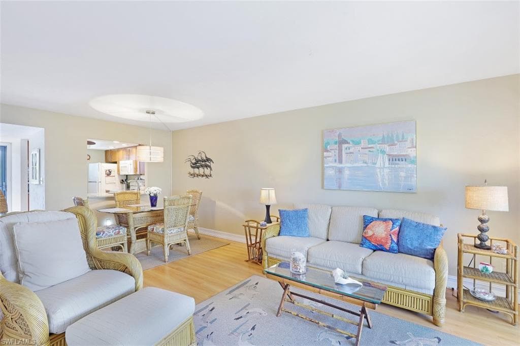 1004 Manatee RD H301 NAPLES, FL 34114