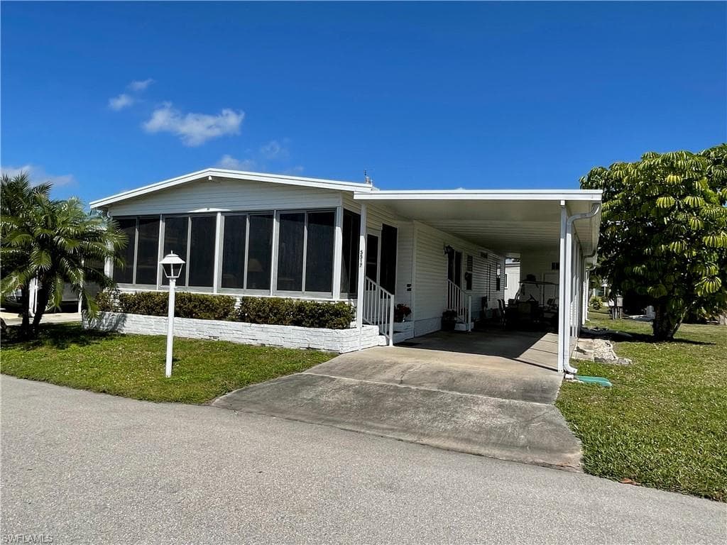 5517 Colonial RD 236 NORTH FORT MYERS, FL 33917
