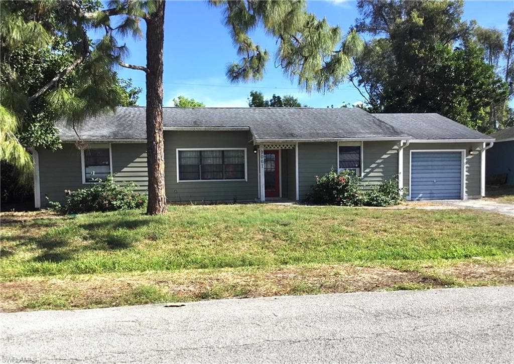 9061 Temple RD W FORT MYERS, FL 33967