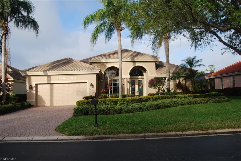 20176 Buttermere CT ESTERO, FL 33928