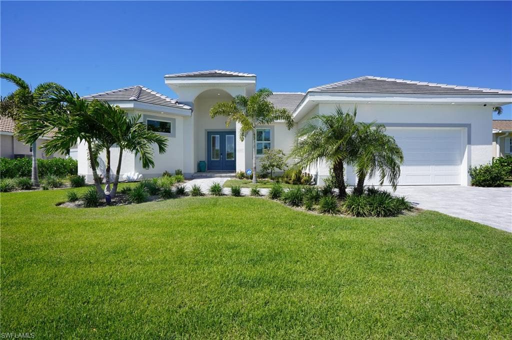 1286 Bluebird AVE MARCO ISLAND, FL 34145