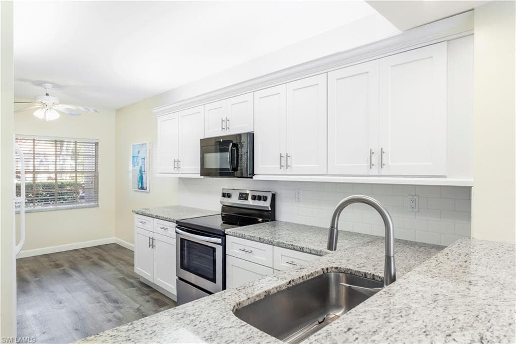 7577 Silver Trumpet LN 102 NAPLES, FL 34109