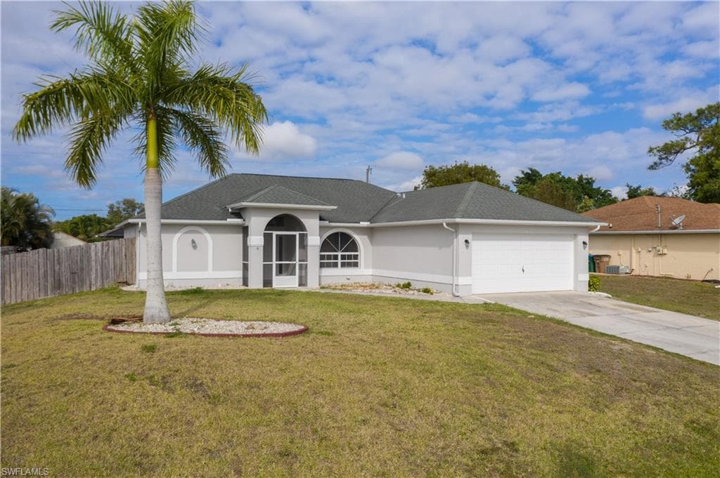 1818 SW 1st AVE CAPE CORAL, FL 33991