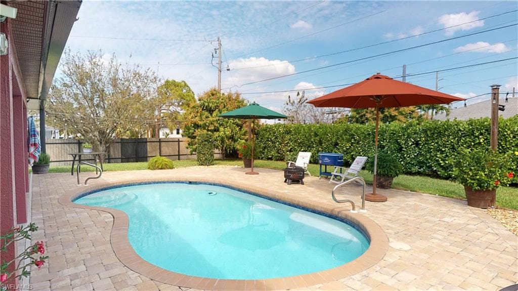801 SW Santa Barbara PL CAPE CORAL, FL 33991