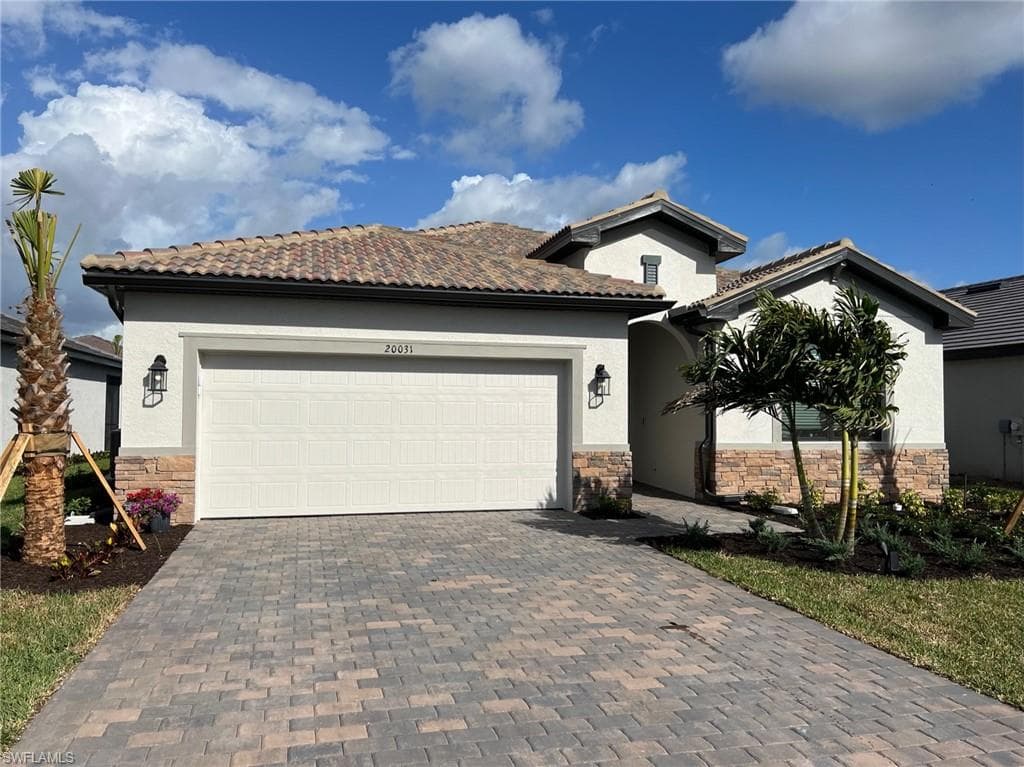 20031 Hartford BLVD ESTERO, FL 33928