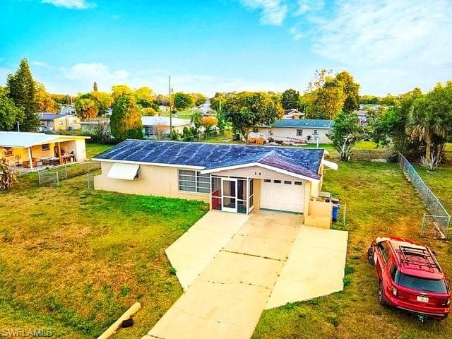 14 E Jasmine RD LEHIGH ACRES, FL 33936
