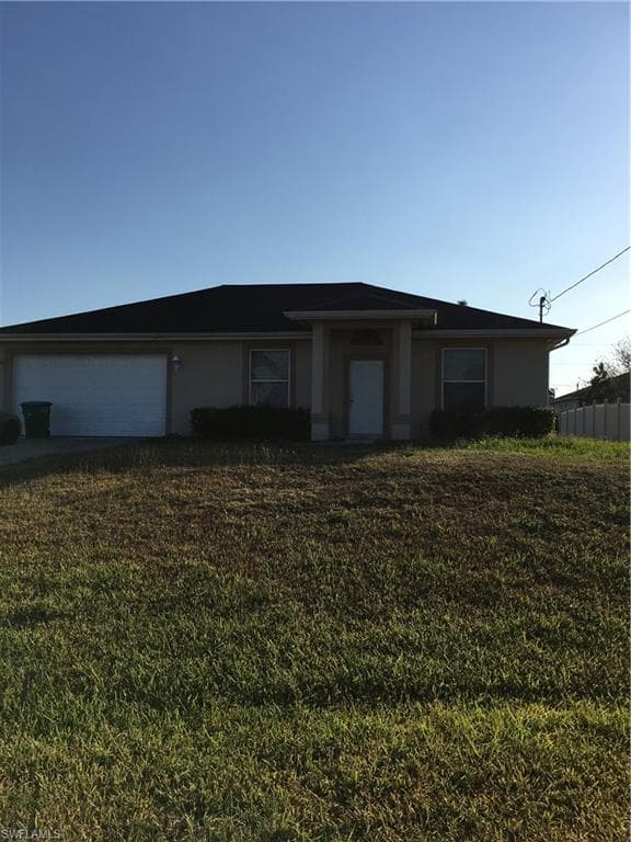 929 NE 4th AVE CAPE CORAL, FL 33909
