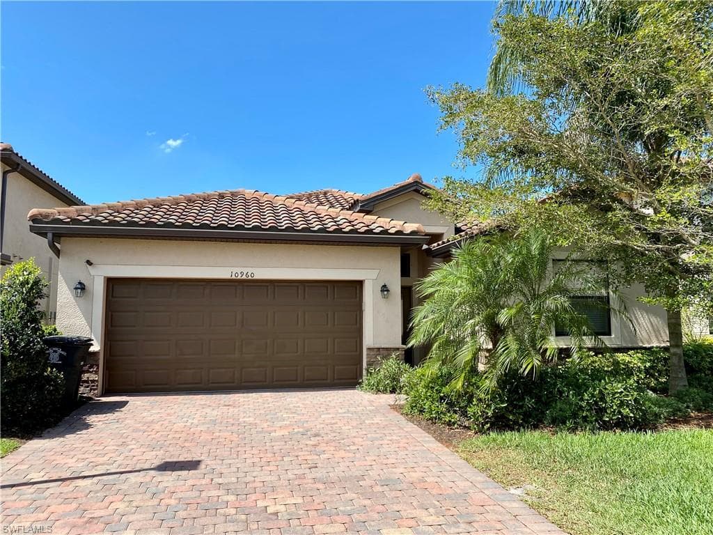 10960 Cherry Laurel DR FORT MYERS, FL 33912