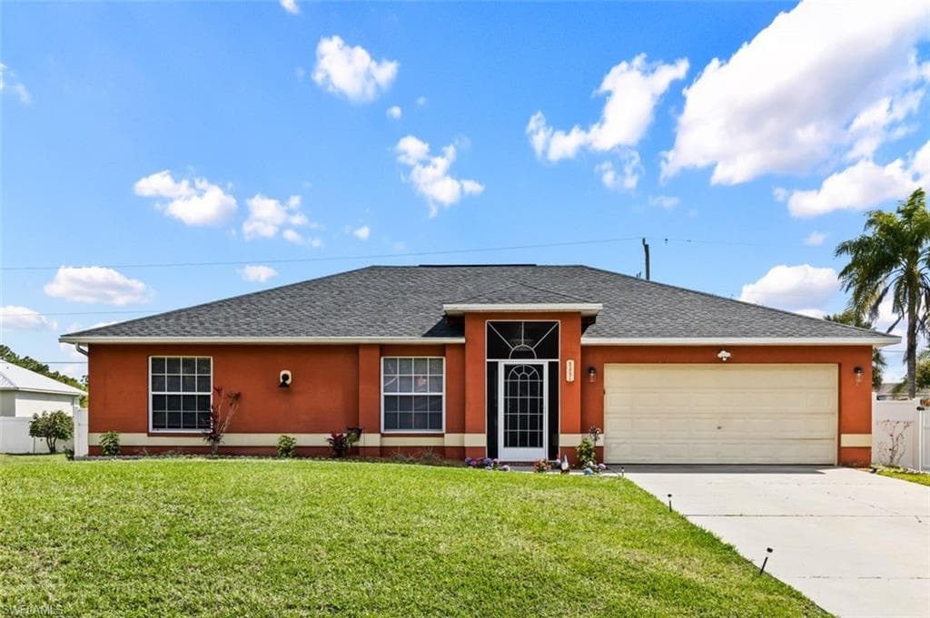 6351 Castlewood CIR FORT MYERS, FL 33905
