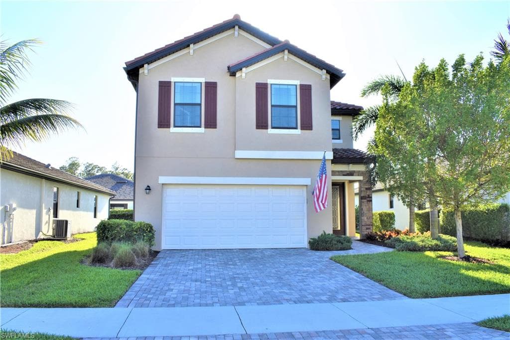 9227 Shadow Oak LN NAPLES, FL 34120