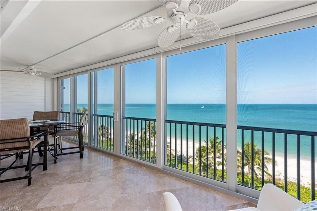 3003 Gulf Shore BLVD N 803 NAPLES, FL 34103