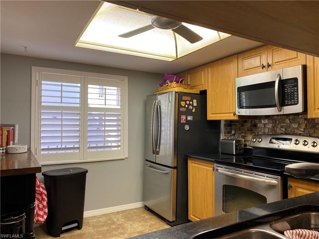 11570 Caravel CIR 2013 FORT MYERS, FL 33908