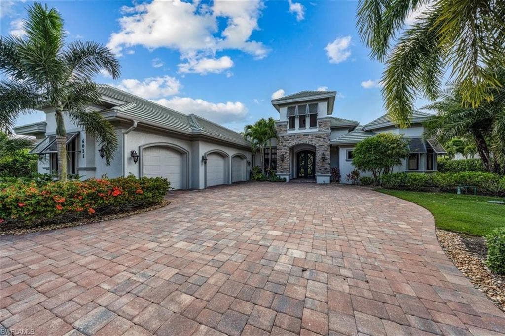 6021 Sunnyslope DR NAPLES, FL 34119