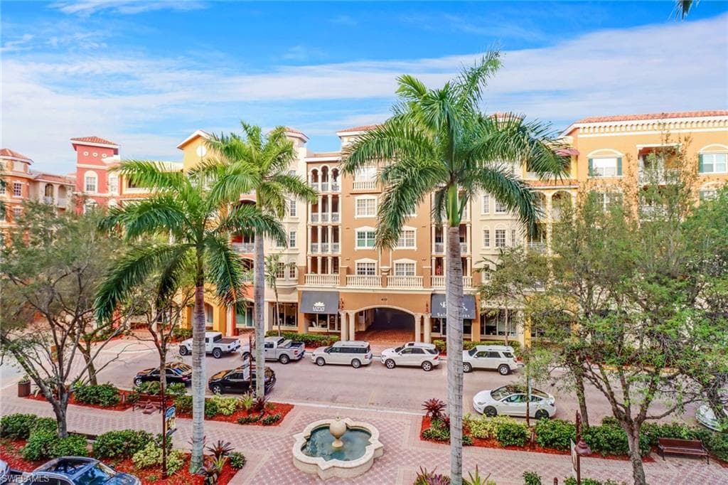 401 Bayfront PL 3304 NAPLES, FL 34102